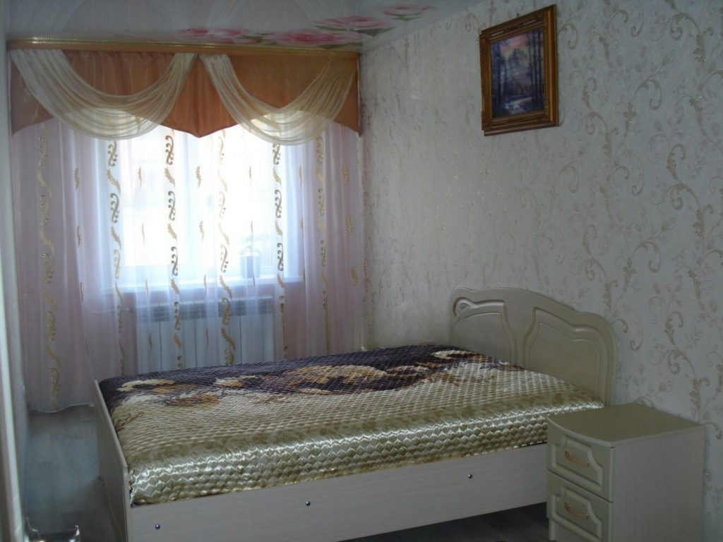 Сдам квартиру, 2 комнаты, брежневка, 46 м², этаж: 1/5