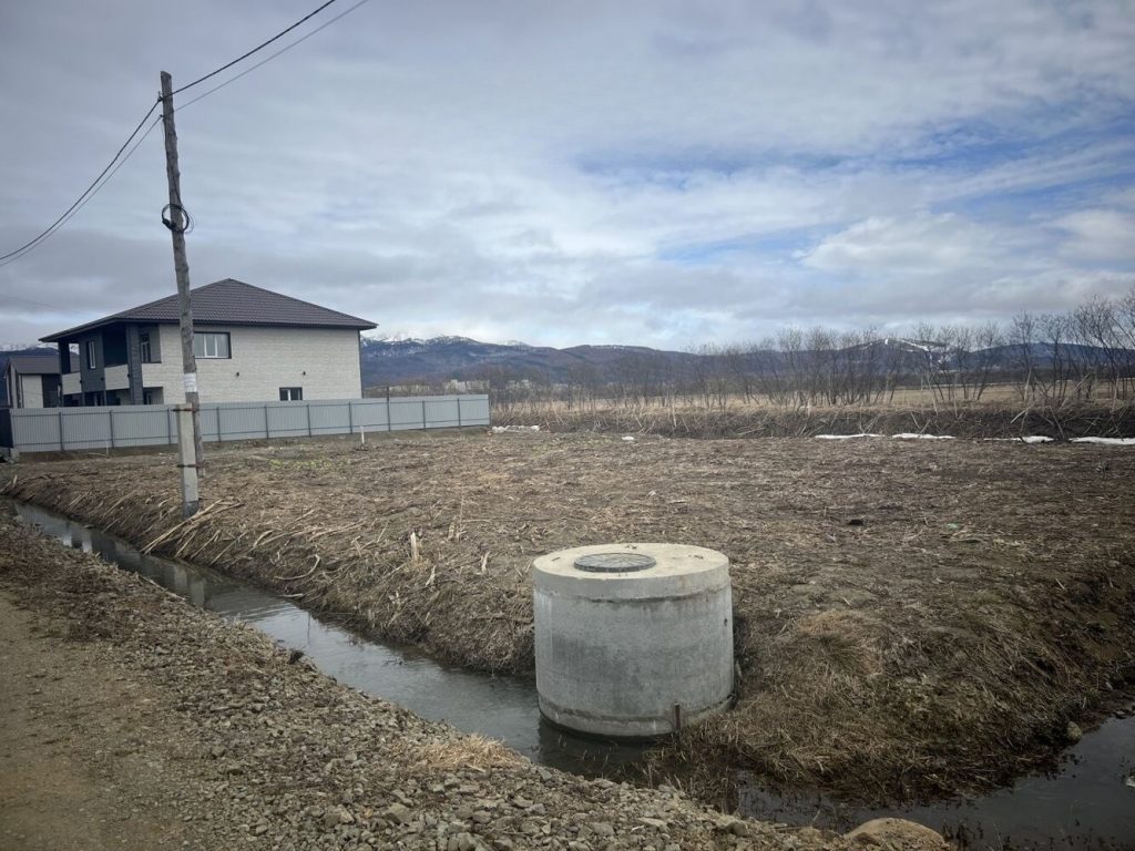 Продам участок: 5,5 сотки в собственности, ИЖС