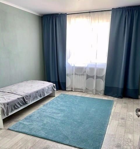Продается 2-комн. квартира, 62 м²