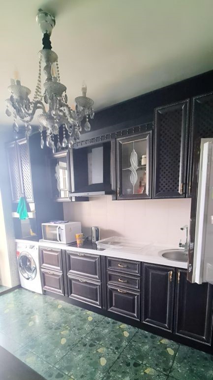 Продается 4-комн. квартира, 98 м²