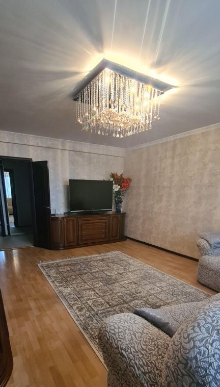 Продается 4-комн. квартира, 98 м²