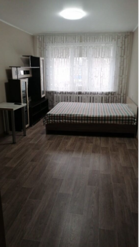 Сдам квартиру, 2 комнаты, 97 серия, 53 м², этаж: 1/5