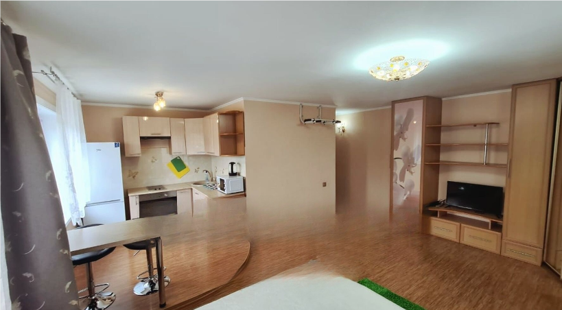Сдам квартиру, 1 комната, 30 м², этаж: 3/5