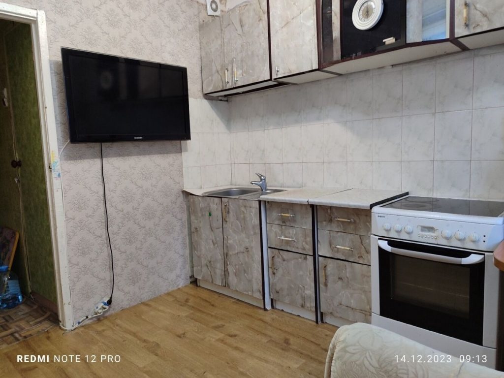 Продам квартиру, 2 комнаты, хрущевка, 44 м², этаж: 5/5