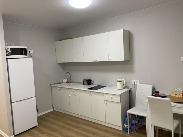 Квартира, 2 комнаты, 76 м²