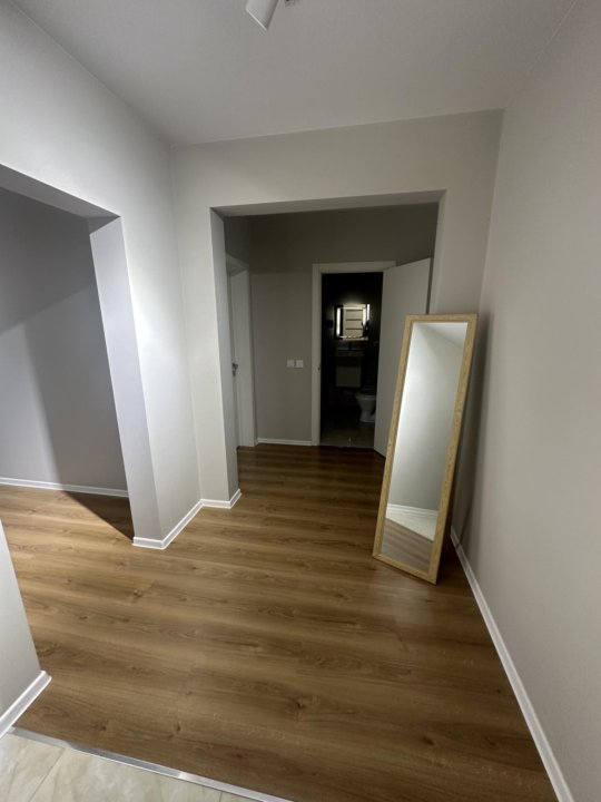Квартира, 2 комнаты, 76 м²