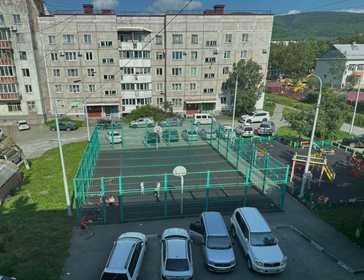 Квартира, 4 комнаты, 93 м²