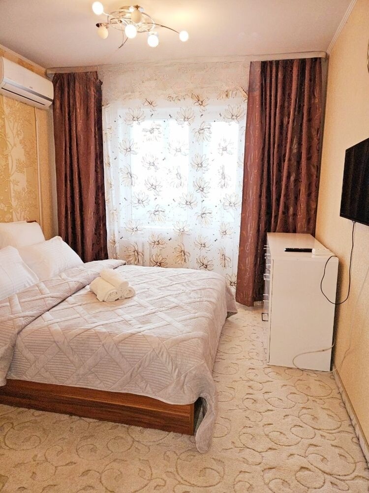 Продам квартиру, 3 комнаты, 138 серия, 65 м², этаж: 5/5