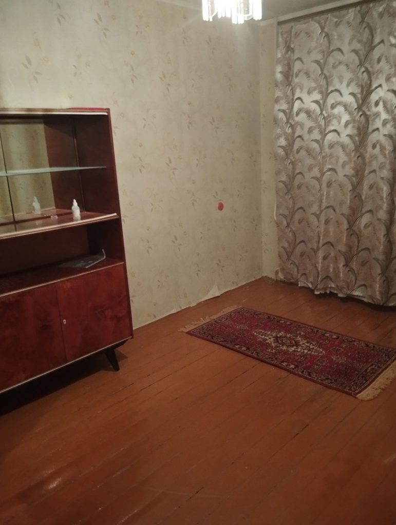 Продам квартиру, 2 комнаты, хрущевка, 44 м², этаж: 5/5
