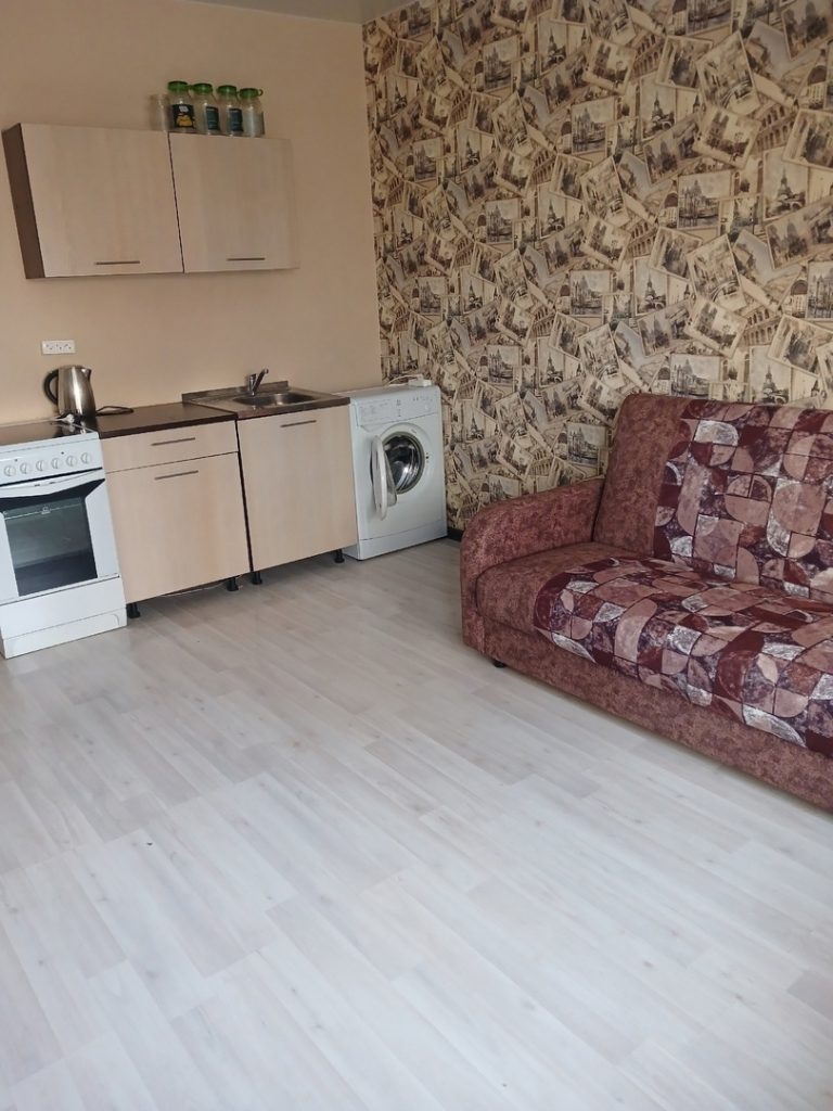 Продам квартиру, 2 комнаты, брежневка, 47 м², этаж: 5/5