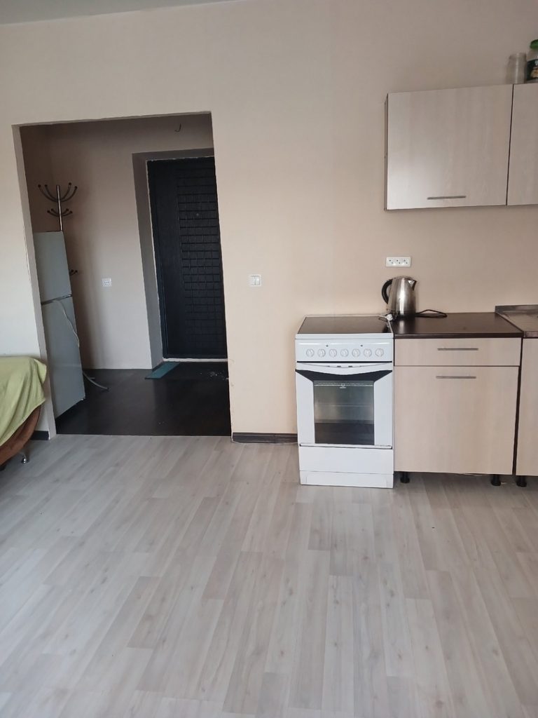 Продам квартиру, 2 комнаты, брежневка, 47 м², этаж: 5/5